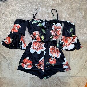 EUC Romper 🌺